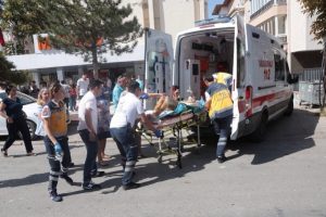 Kimyasal madde &uuml;retimi yapılan binada patlama: 3 yaralı