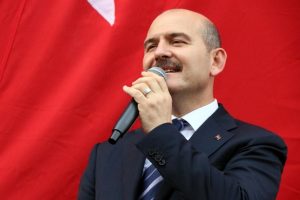 Soylu'dan Kılı&ccedil;daroğlu'na 'atlet' eleştirisi