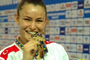 İrem Korkmaz Avrupa şampiyonu