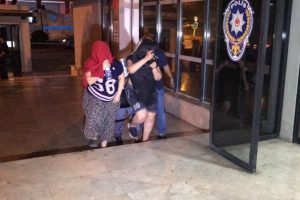 Bursa'da fuhuş operasyonunda: 24 kişi g&ouml;zaltı