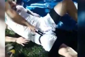 Amat&ouml;r futbolcu sahada "yorgun Mermi" ile vuruldu
