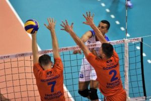 İneg&ouml;l Belediyespor set vermedi