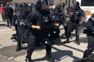 ABD'de polis vahşetine tepkiler sürüyor