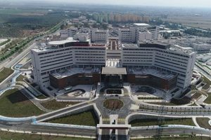 Adana Şehir Hastanesi'nde yarın hasta kabulüne başlanacak