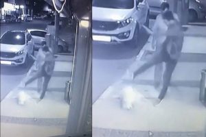 K&ouml;peğe tekme atmıştı, su&ccedil; makinesi &ccedil;ıktı!