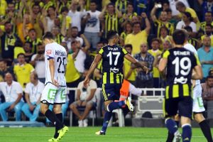 Fenerbah&ccedil;e'ye derbi &ouml;ncesi k&ouml;t&uuml; haber