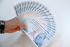 Bunu yapan patron yandı! Elden &uuml;cret veren...