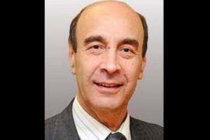 &Uuml;nl&uuml; cerrahın sır &ouml;l&uuml;m&uuml; sonrası soruşturma başlatıldı