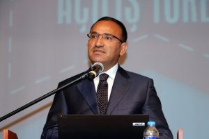 Bekir Bozdağ: T&uuml;rkiye S-400 f&uuml;zesi alacak
