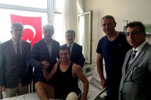 AK Parti Bursa Milletvekili Şahin: "Vatanımızı şehit ve gazilerimize bor&ccedil;luyuz"