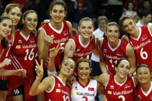 A Milli Kadın Voleybol Takımı Rusya ma&ccedil;ına hazır