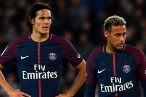 Neymar ve Cavani yumruk yumruğa