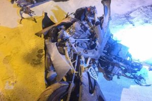 Motosiklet s&uuml;r&uuml;c&uuml;s&uuml; hayatını kaybetti