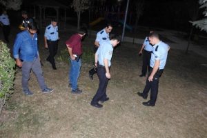 Balkonda sigara i&ccedil;erken vuruldu