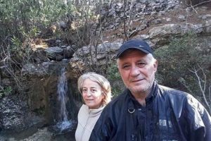 &Ccedil;evreci &ccedil;iftin cinayet zanlısı cezaevinde intihar etti!