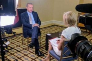 Cumhurbaşkanı Erdoğan'dan Amerikalı gazeteciye ders gibi yanıt!