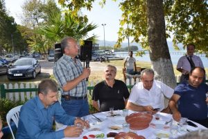 Bursa'nın İznik Belediye Başkanı Sargın muhtarlarla buluştu