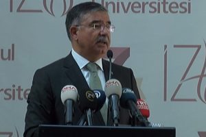 Bakan Yılmaz'dan TEOG a&ccedil;ıklaması