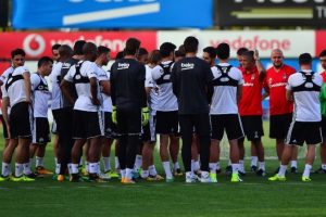 Beşiktaş derbi hazırlıklarını s&uuml;rd&uuml;rd&uuml;
