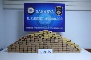 Sakarya'da 72 kilo 970 gram eroin ele ge&ccedil;irildi