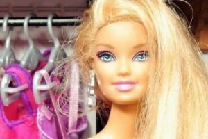 Barbie kapıda kaldı; binlerce ithal oyuncak testlerin bitmesini bekliyor