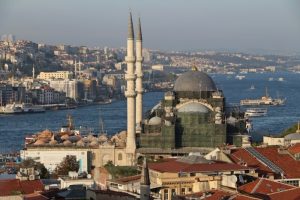 Yeni Cami'nin kubbeleri ortaya &ccedil;ıktı