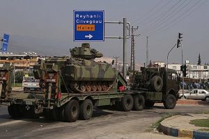 Suriye sınırına askeri sevkiyat devam ediyor