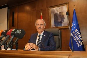 Başkan Altepe'den Bursa'da kentsel d&ouml;n&uuml;ş&uuml;m uyarısı geldi