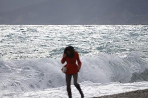 Meteorolojiden Akdeniz'de fırtına uyarısı