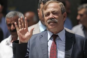 Aranan eski HDP'li belediye başkanı teslim oldu