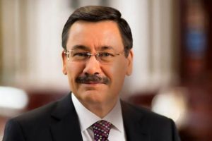 Melih G&ouml;k&ccedil;ek'ten Kadir Topbaş tweeti...