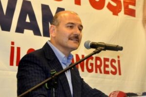 Soylu: Ter&ouml;r &ouml;rg&uuml;t&uuml; &ccedil;ırpınıyor