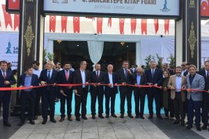 Binlerce kitapsever Sancaktepe Kitap Fuarı'nda buluştu