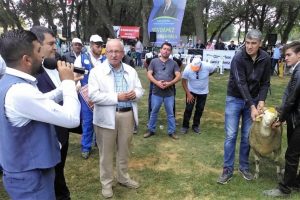 B&uuml;y&uuml;kşehir Belediye Başkanı g&uuml;reş ağası oldu