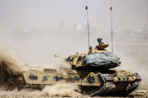 Tanklar savaş pozisyonunda