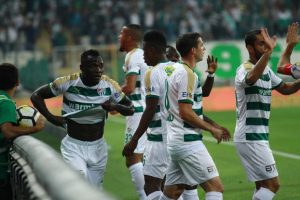Bursaspor, Galatasaray'a mağlup oldu