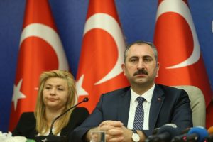 Adalet Bakanı AK Parti&nbsp;Bursa&nbsp;İl Başkanlığı'nı ziyaret etti