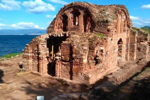 Bursa'da Hagios Aberkios Kilisesi'nde temizlik operasyonu!