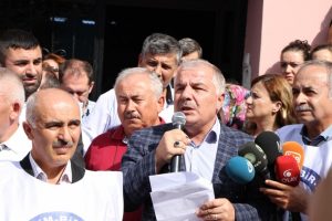 Eğitim-Bir-Sen Bursa: İlla &ouml;ğretmen mi &ouml;lmeli?