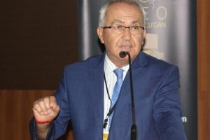 T&uuml;rk balına kimliklendirme &ccedil;alışması