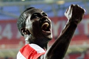 &Uuml;mraniyespor Drole ile coştu!