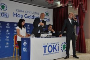 İslahiye'de 198 konutun sahibi kurayla belirlendi