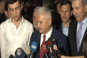 Başbakan Yıldırım acı haberin ardından hastaneye geldi