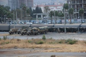 Suriye sınıra askeri sevkiyat s&uuml;r&uuml;yor