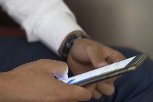 'Sosyal medya dili yozlaştırıyor'