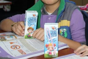 6 milyon &ouml;ğrenciye 60 bin ton okul s&uuml;t&uuml;!