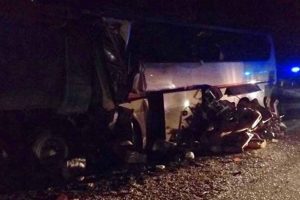 Abhazya'da otob&uuml;s kazası: 6 &ouml;l&uuml;, 18 yaralı