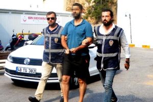 FET&Ouml; ş&uuml;phelisi komisere tatil i&ccedil;in geldiği Bodrum'da g&ouml;zaltı