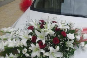 Gelin arabasından para almak isterken dehşet! Damat ağır yaralı...