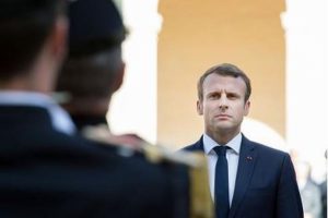 Macron 'kırmızı &ccedil;izgisiz' AB istiyor